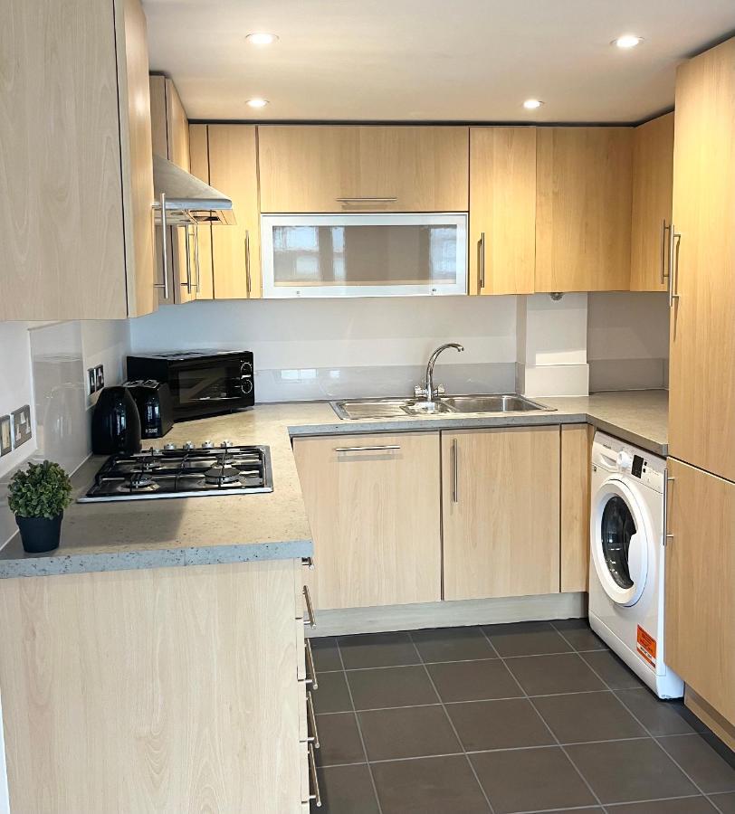 Beautiful Riverview Apartment Chelmsford Buitenkant foto